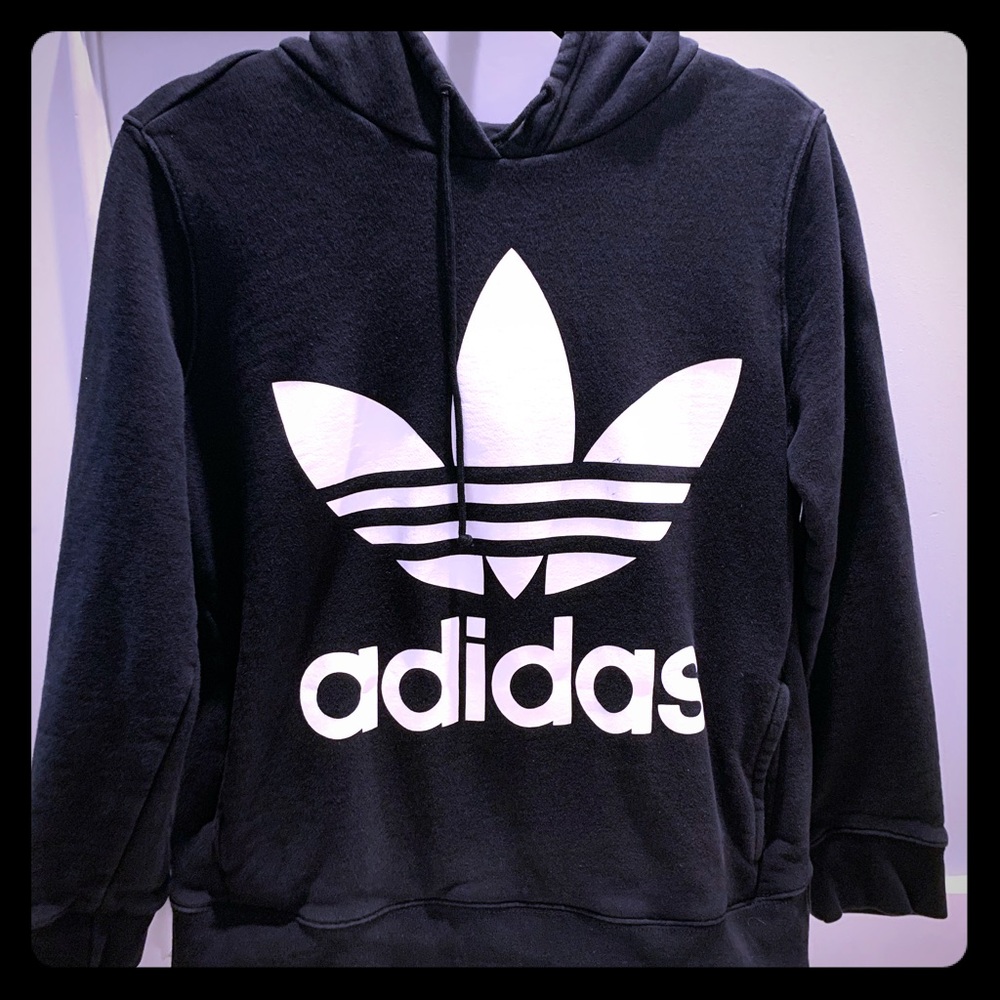 Adidas Sweatshirt